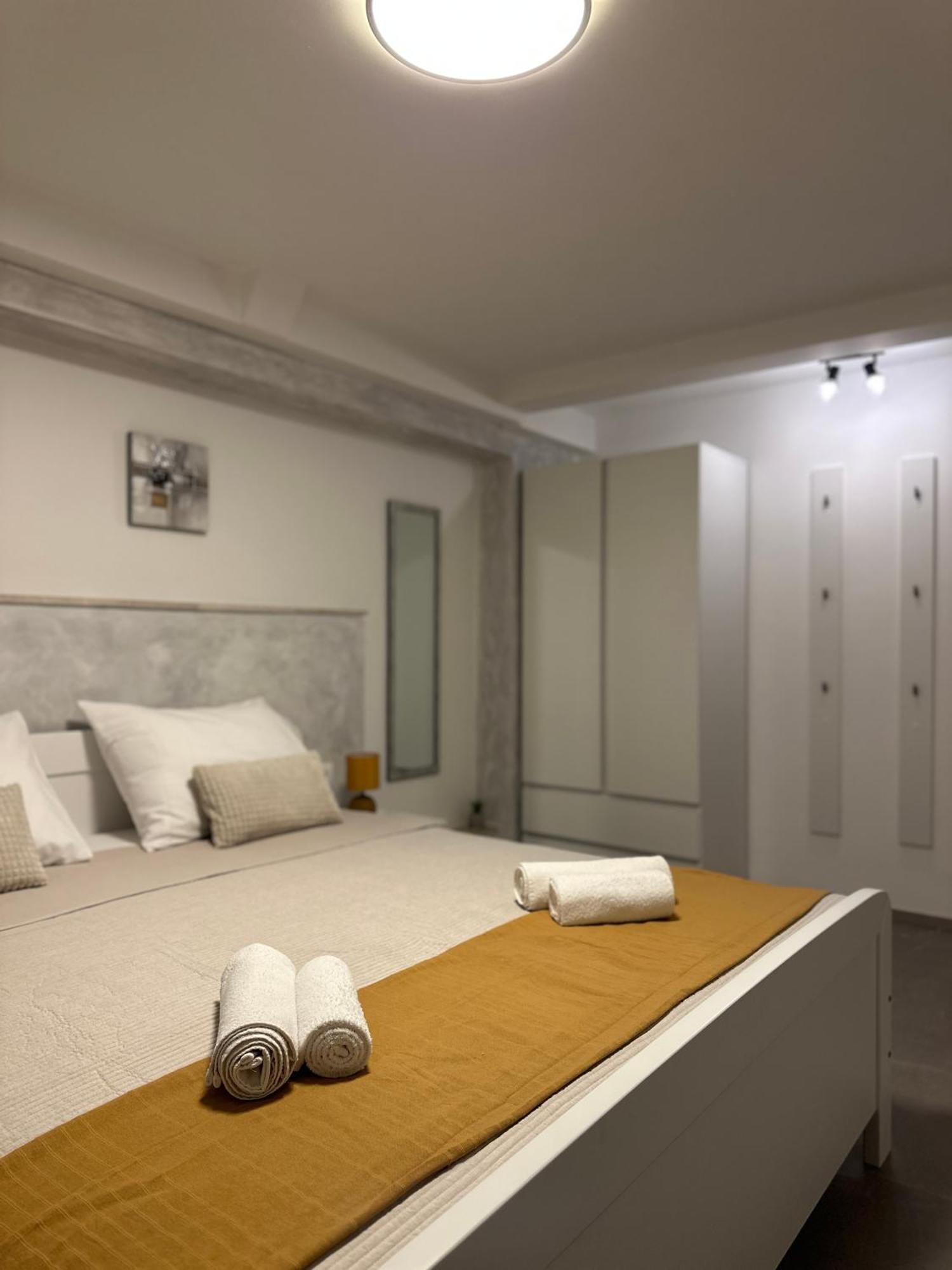 Apartment Bilic プーラ エクステリア 写真