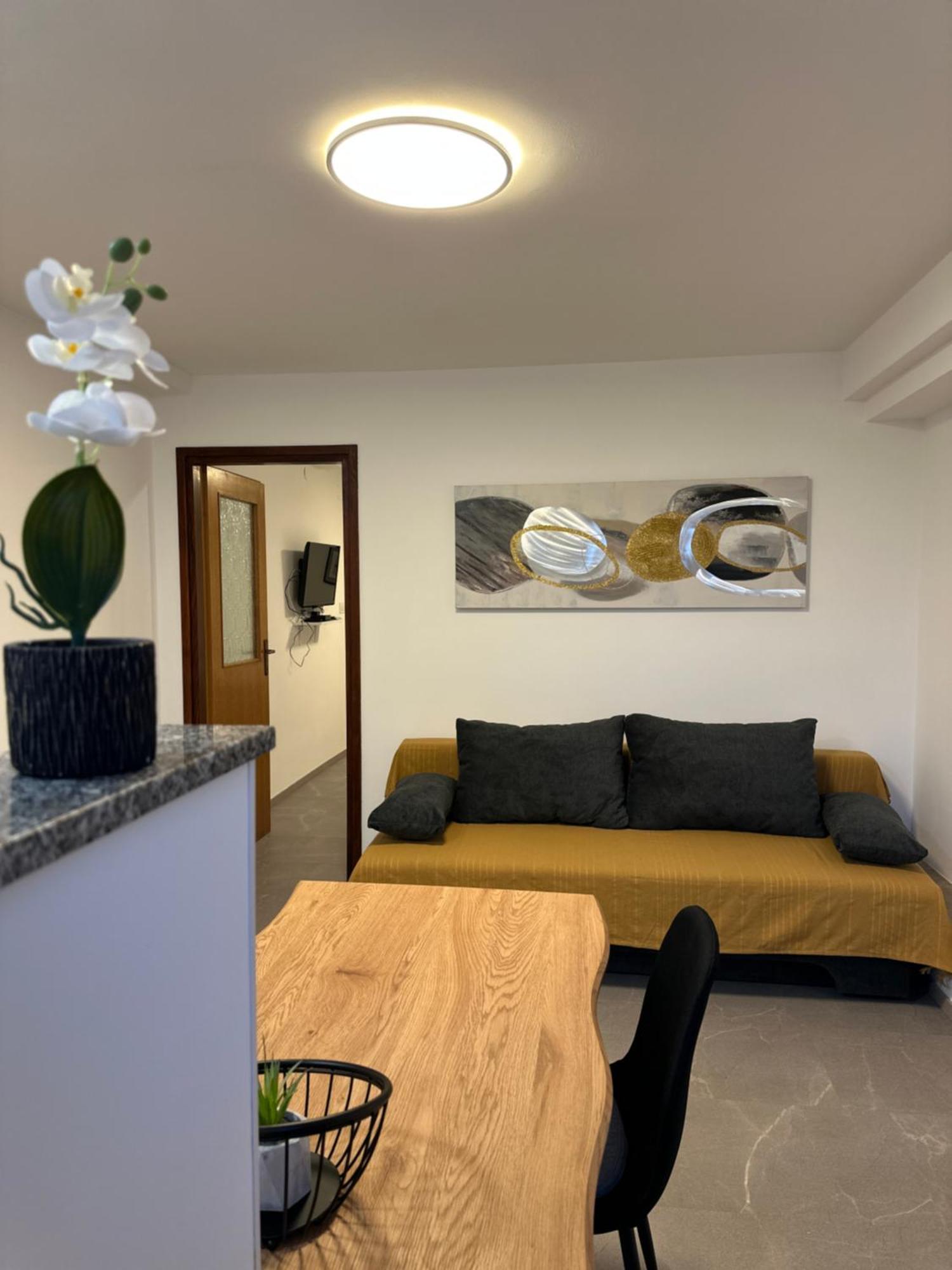Apartment Bilic プーラ エクステリア 写真